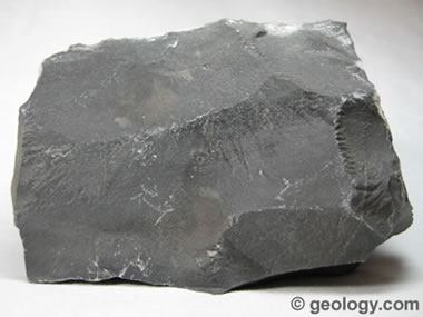 11.black-limestone-380.jpg